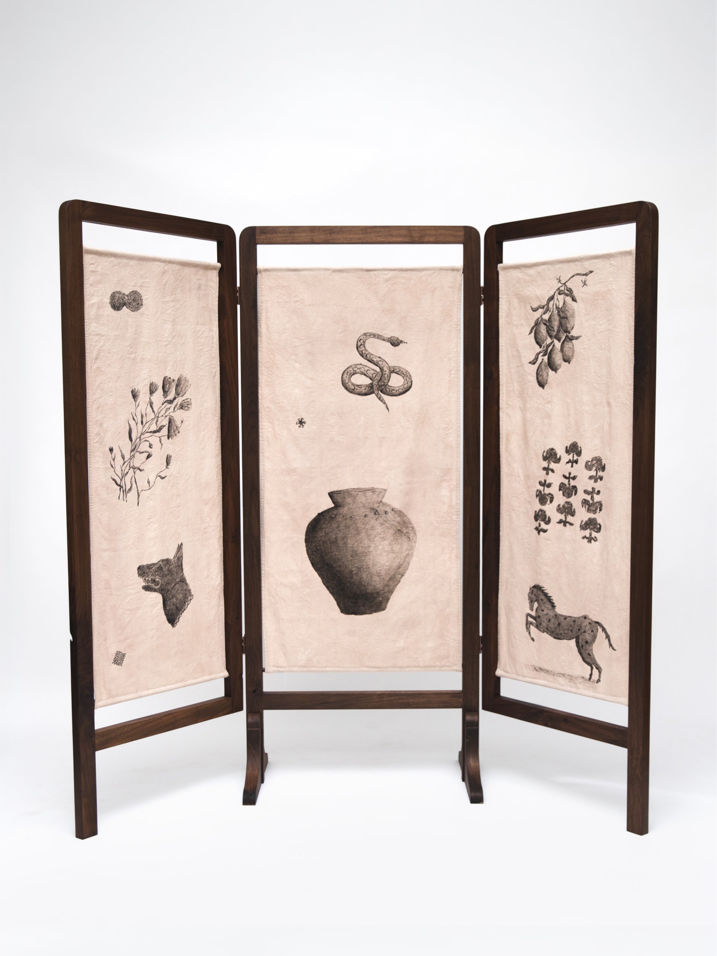 Screen (hand drawn) by Alexis Stiteler