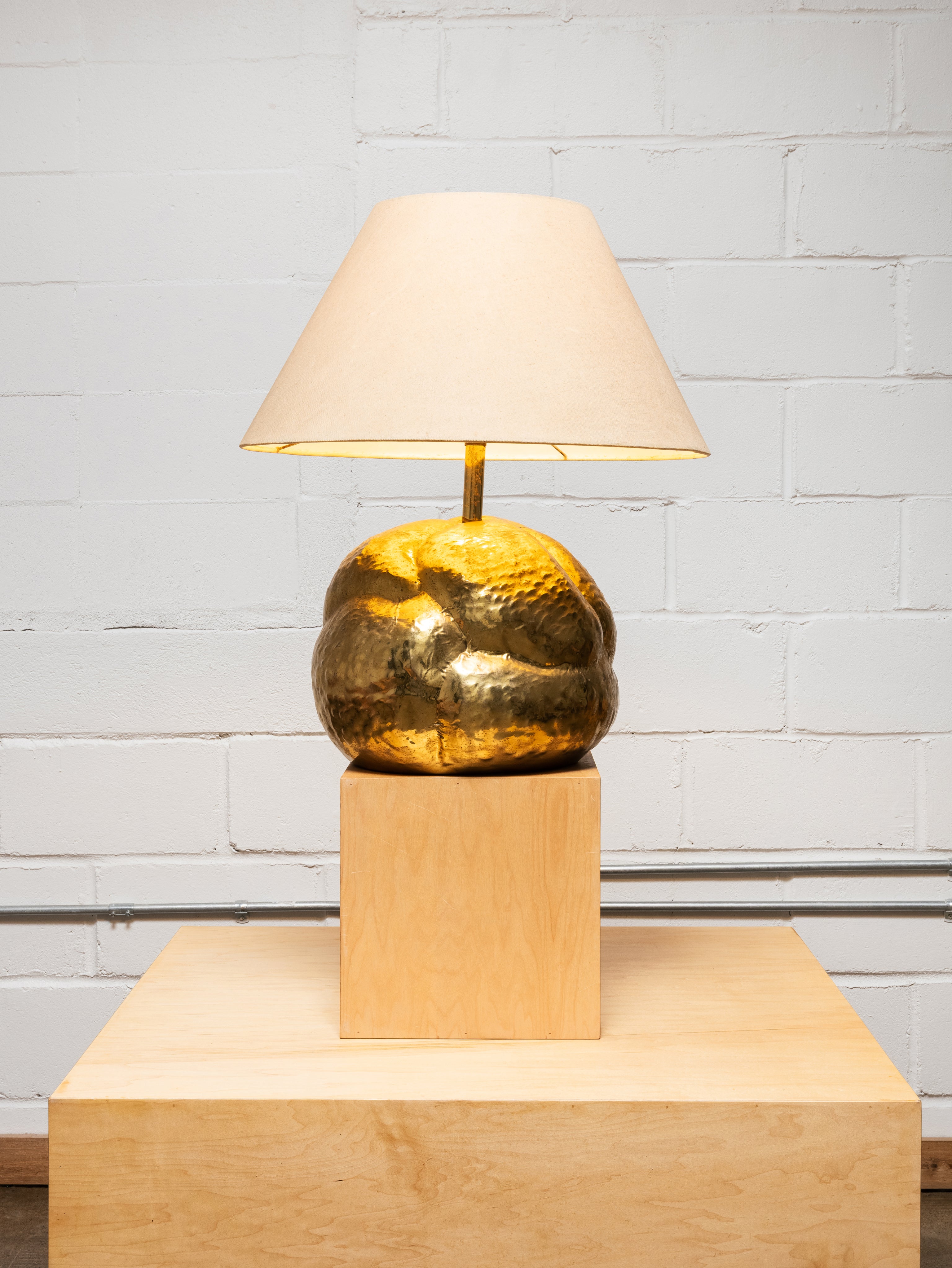 Italian Midcentury Artisan Brass Table Lamp