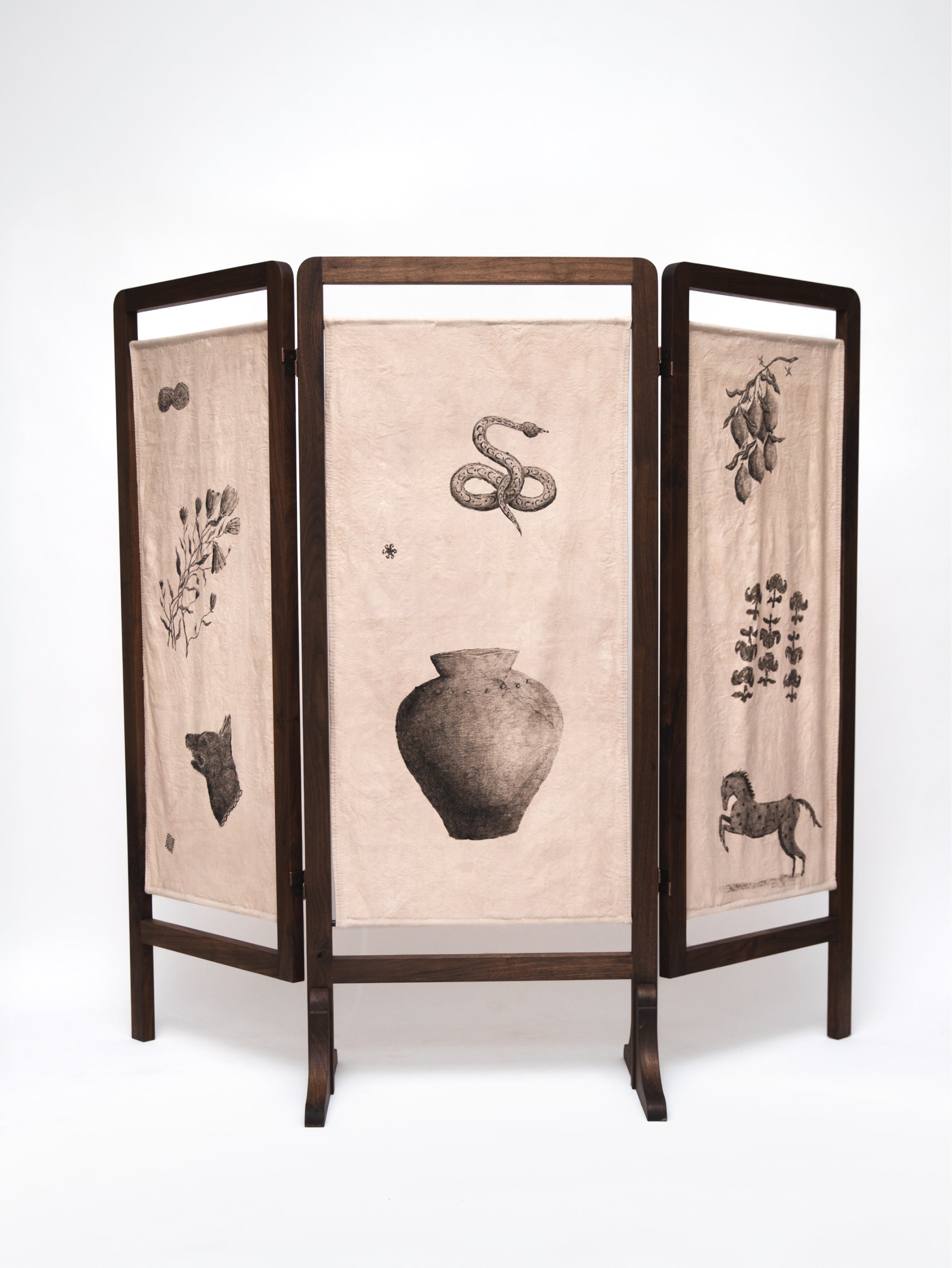 Screen (hand drawn) by Alexis Stiteler