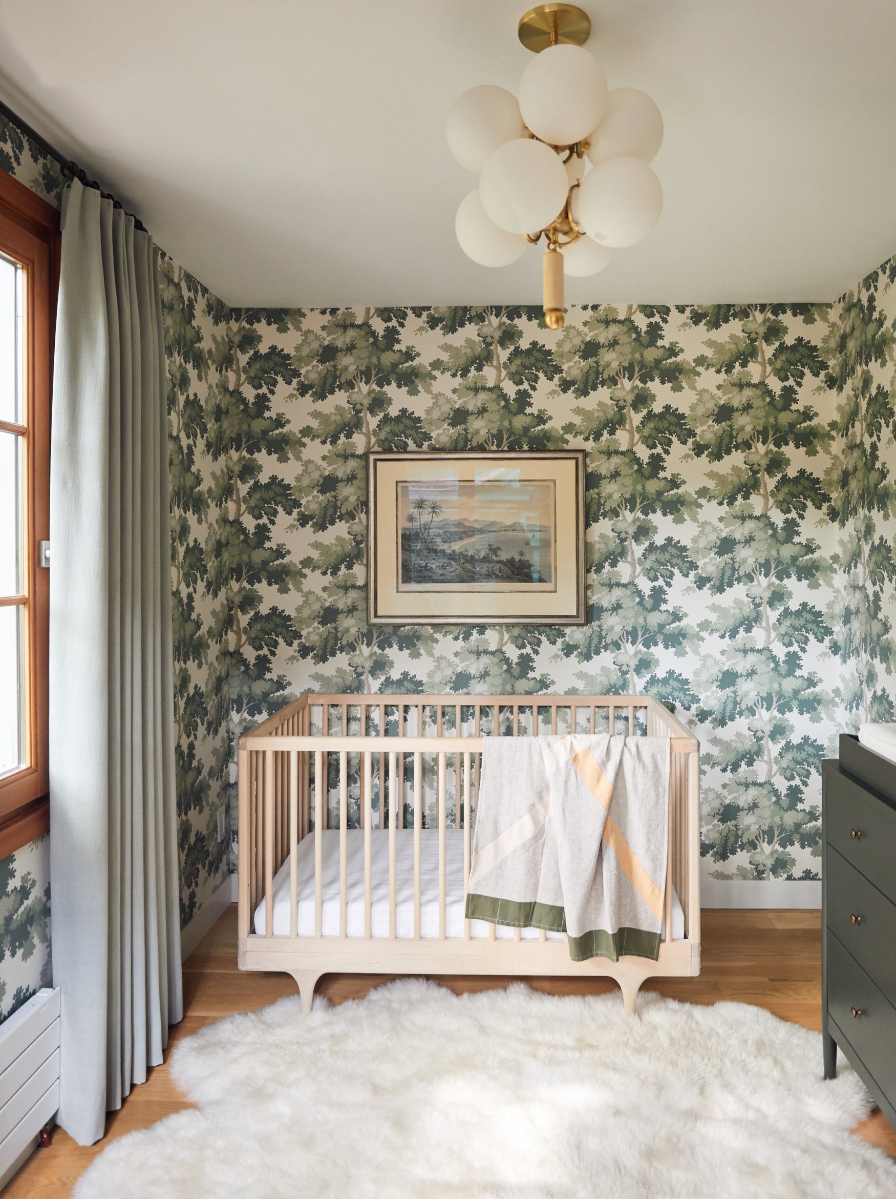 HERITAGE MODERN Baby Room
